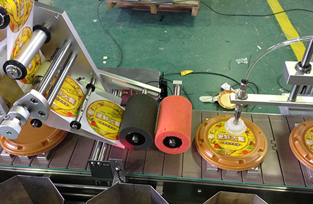 全自動貼標(biāo)機的發(fā)展前景怎么樣?